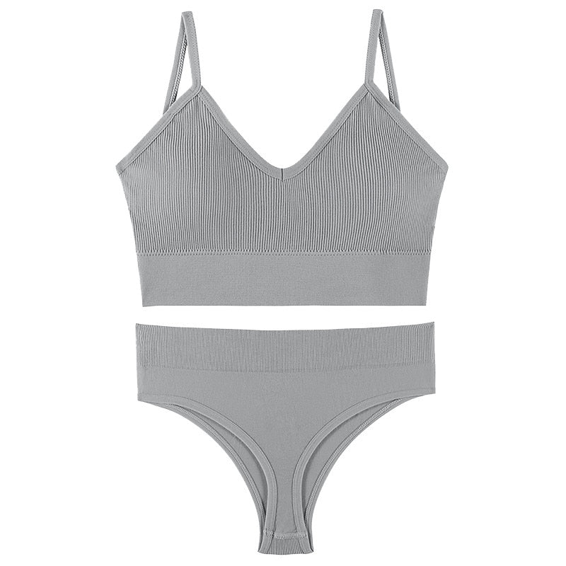 Women Seamless Bra Set Sexy Thong Low Waist Panties Wire Free Bra Bralette Lingerie Brassiere Cotton Female Underwear Set