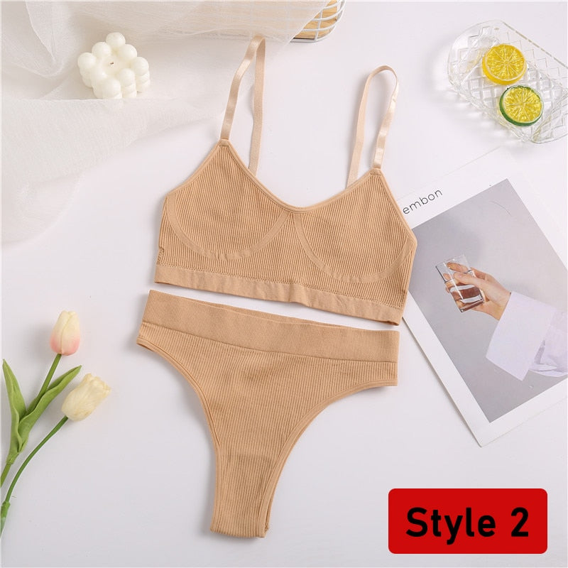 2PCS/Set Women Seamless Bra Panties Set Sexy Stretch Sport Bra Thong Briefs Style Panty Bralette Crop Top Intimates Lingerie Set
