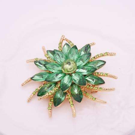 Austrian Crystal Brooch Pins For Women Top Quality Flower Broches Jewelry Fashion Wedding Party Invitation Bijoux Broche Femme-gold green-JadeMoghul Inc.
