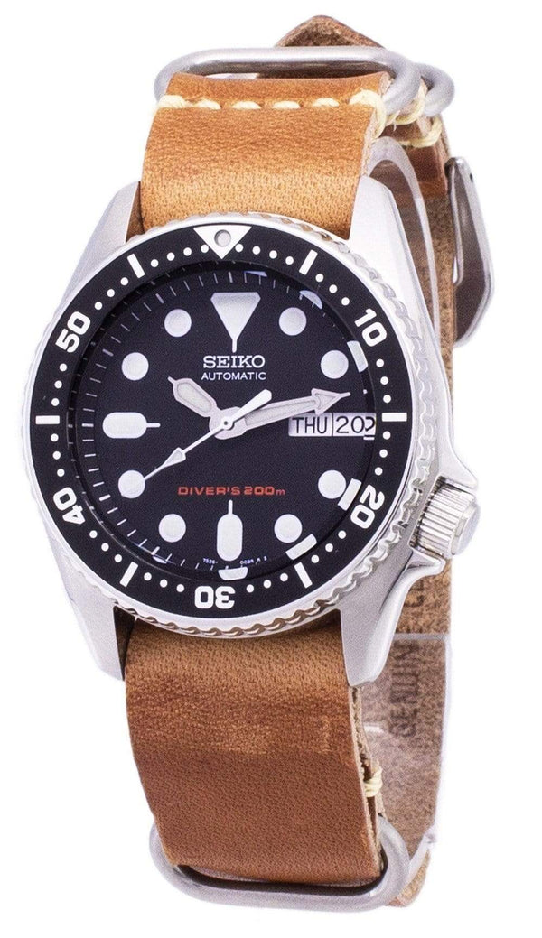 Branded Watches Seiko Automatic SKX013K1-MS10 Diver's 200M Brown Leather Strap Men's Watch Seiko