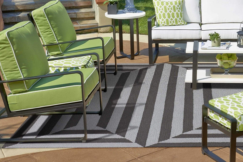 Carpets Indoor Outdoor Carpet - 6'6" x 9'6" UV-treated Polypropylene Charcoal Area Rug HomeRoots