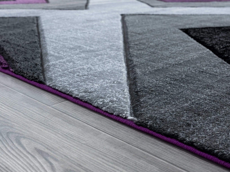 Carpets Round Carpet - 94" x 94" x 0.5" Plum Olefin/Polypropylene Round Rug HomeRoots