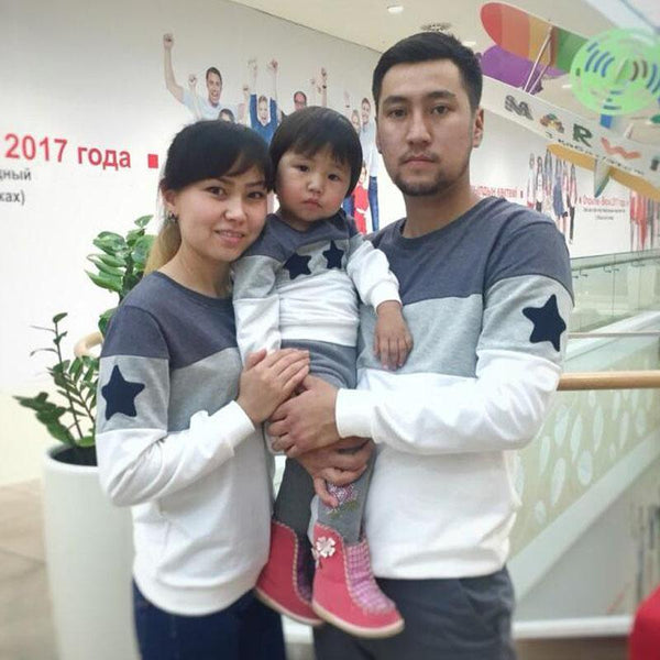 Family Look 2017 Mommy and Me Clothes Fashion Mother Father Baby Cotton Family Clothing Embroidery Star Family Matching Outfits-Kid Asian Size 2T-JadeMoghul Inc.