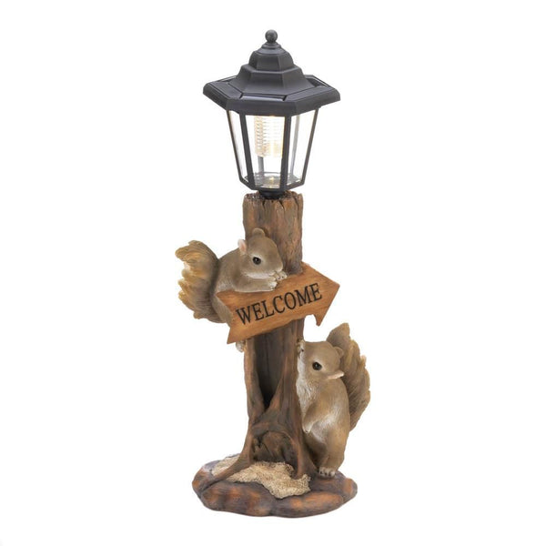 Modern Lamps Friendly Squirrels Solar Lamp