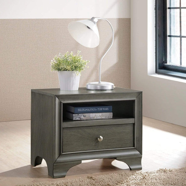 Wood Nightstand With 1 Drawer in Gray