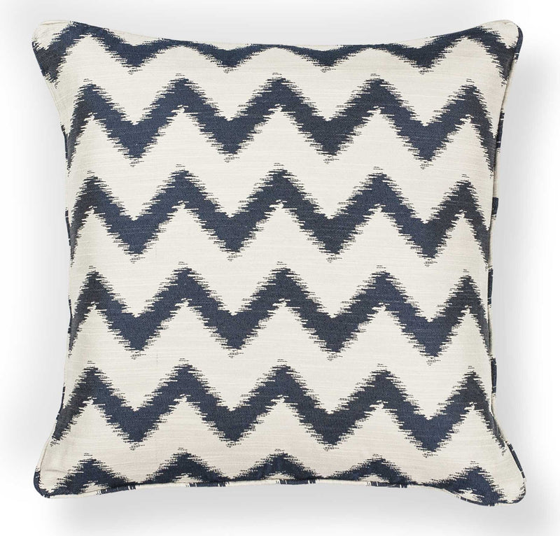 Pillows Accent Pillows - 18" x 18" Polyester Ivory/Navy Pillow HomeRoots