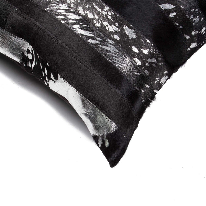 Pillows Black Throw Pillows - 18" x 18" x 5" Gold And Black - Pillow 2-Pack HomeRoots