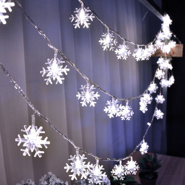 LED Garland Holiday Snowflakes String Fairy Lights Hanging Ornaments Christmas Tree Decorations for Home Party Noel Navidad 2021