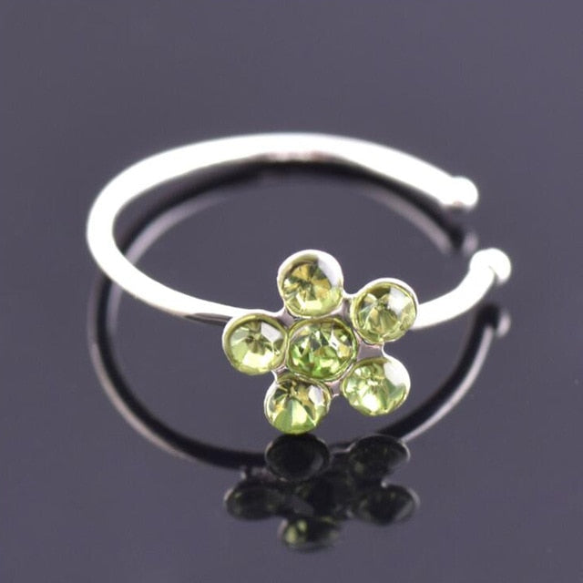 Men Women Fake Crystal Nose Piercing Body Jewelry Floral Nose Hoop Nostril Nose Ring Tiny Flower Helix Cartilage Tragus Ring