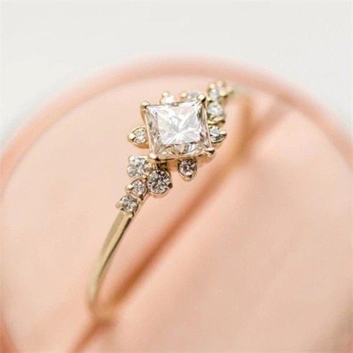 IPARAM 4 Pcs/set Crystal Zircon Gold Ring Set 2020 Vintage Bohemian Women Engagement Party Ring Set Jewelry