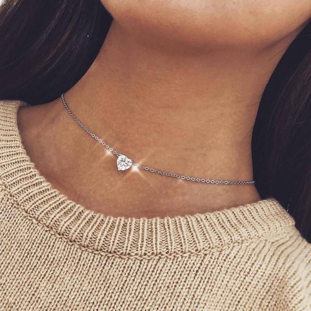 2020 New Female Fashion Crystal Heart Necklace Pendant Short Gold Chain Necklace Pendant Necklace Charm Gifts Girlfriends Gift
