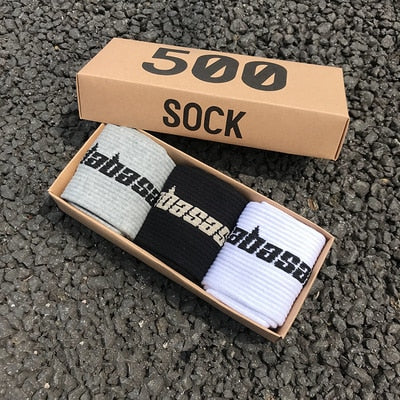 3 Pairs/Box Fashion Stock Crew Male Tide Street Europe Hip Hop Match 500 Tidal Youth Socks Men and Women Personality Socks