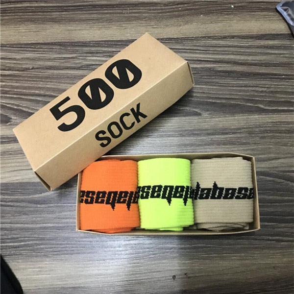 3 Pairs/Box Fashion Stock Crew Male Tide Street Europe Hip Hop Match 500 Tidal Youth Socks Men and Women Personality Socks