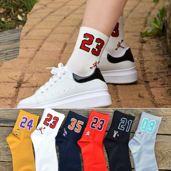 High Quality Fashion Men's Breathable Basketball Socks Elite Thick Sports Socks Unisex Harajukumen's happy Funny Embroider socks