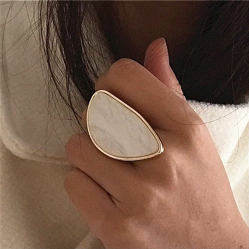 Fashion woman rings acetate plate The adjustable ring oval acrylic resin geometry rings Trendy Geometric Wedding bands rings