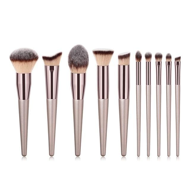 10pcs/set Champagne makeup brushes set for cosmetic foundation powder blush eyeshadow kabuki blending make up brush beauty tool