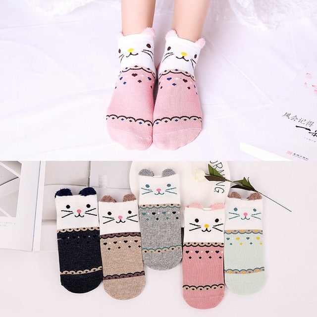 5 Pairs Lot Cotton Women Socks Female Casual Boat 3D Pack Cartoon Harajuku Unicron Cat Cute Invisiable Funny Girl Ankle Sock Set
