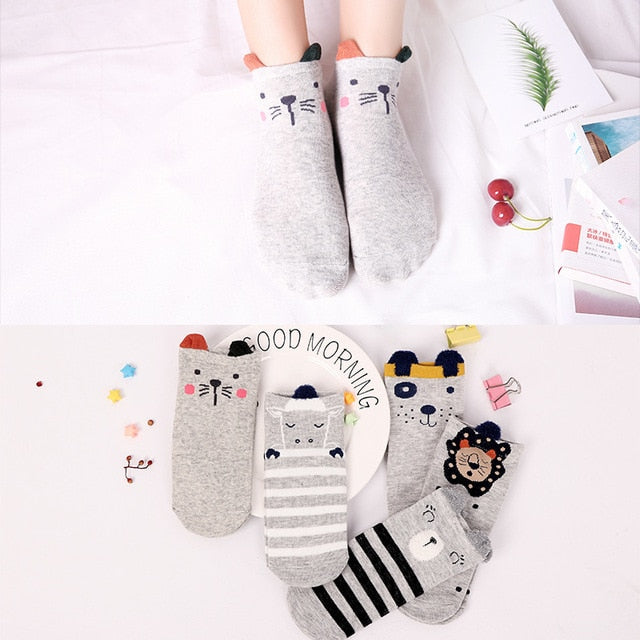 5 Pairs Lot Cotton Women Socks Female Casual Boat 3D Pack Cartoon Harajuku Unicron Cat Cute Invisiable Funny Girl Ankle Sock Set