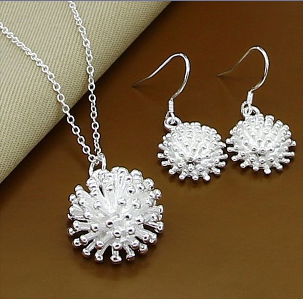 New Trendy 925 Sterling Silver Jewelry Sets Simple Fashion Insect Moon Round Ball Necklace Earrings Sets For Woman Gift