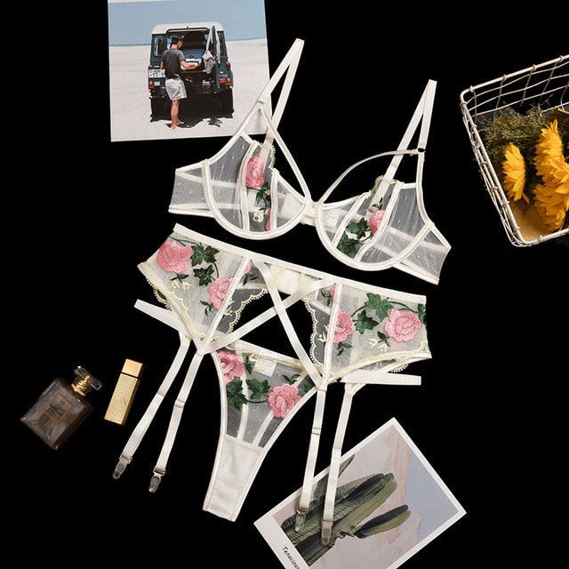 Yimunancy Floral Embrodiery Lace Lingerie 3 Piece Set Sexy Underwear Women Bra and Panties Sets Bra Lingeries Feminina