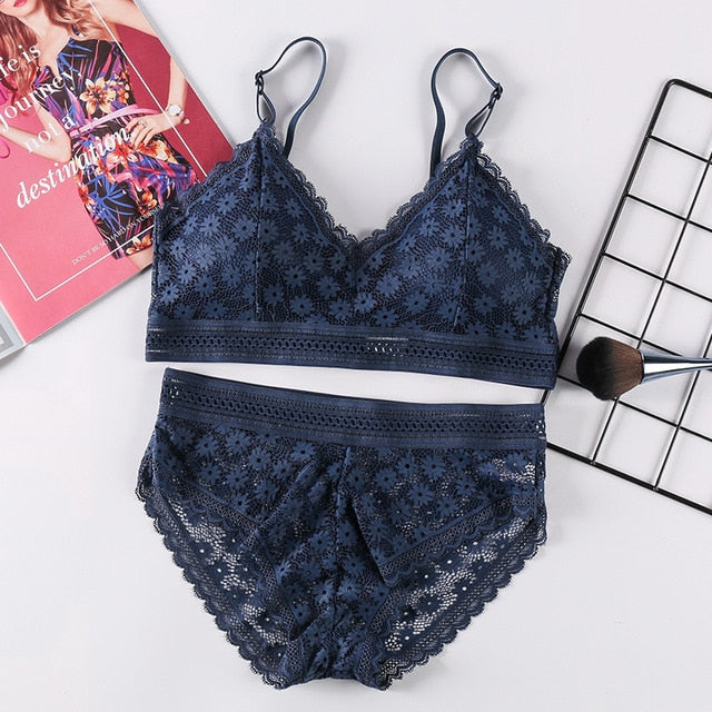 Women Lace Bra Sets Seamless Underwear Backless Vest Sexy Panties Padded Bralette Lingerie Ultrathin Briefs Female Intimates