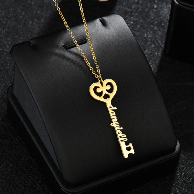 Atoztide Custom letter Necklaces Personalized Jewelry Chain Pendant name gold necklace for women stainless steel Gifts