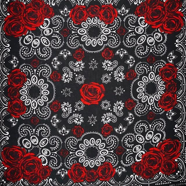 New Design Fashion Hip Hop 100% Cotton Skull Bandana Square Scarf Black Paisley Bicycle Headband For Women/Men/Boys/Girls