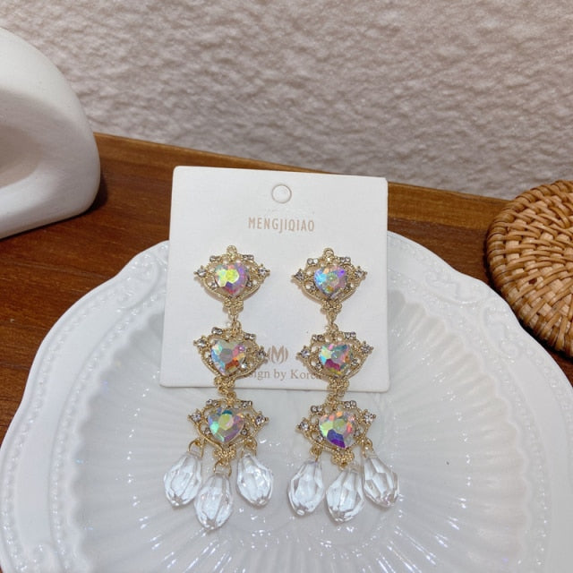 MENGJIQIAO New Korean Shiny Heart Crystal Drop Earrings For Women Fashion Shell Rhinestone Boucle D'oreille Party Jeweley Gift