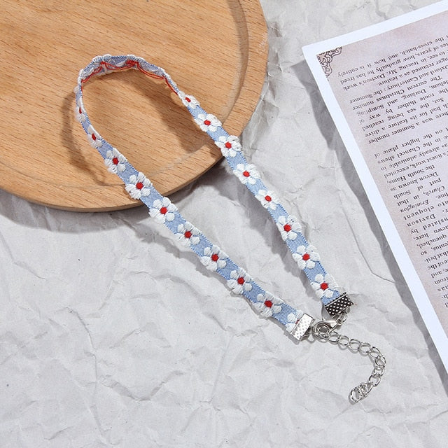 Korea Boho Flower Charms Chian Necklace Choker for Women Girl Harajuku Collars Cute Daisy Fabric Lace Jewelry