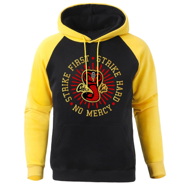 Hoody Cobra Kai Printing New Autumn Warm Man Raglan Hoodies Big Size Harajuku Men Sweatshirt Street Fashion Punk Mens Pullover