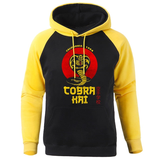 Hoody Cobra Kai Printing New Autumn Warm Man Raglan Hoodies Big Size Harajuku Men Sweatshirt Street Fashion Punk Mens Pullover