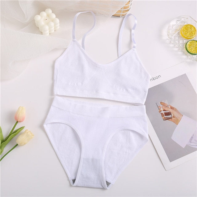 Seamless Women Bra Set Cotton Sexy Thong Tank Top Solid Breathable Low Waist Panty Ladies Lingerie Set  Fashion Underwear Set