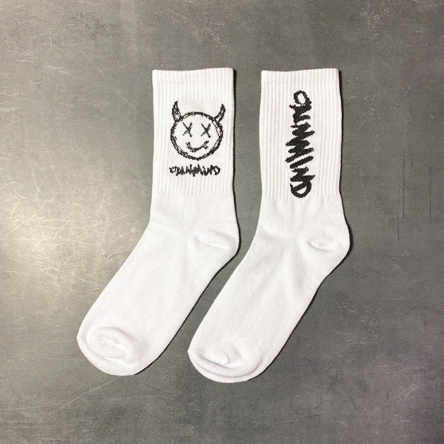 Japanese Cotton Cartoon Pattern Hip Hop Style Breathable Mid Tube Socks Skateboard Socks 1Pair Soft Long Sock for Men