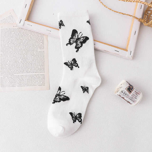 Japanese Cotton Cartoon Pattern Hip Hop Style Breathable Mid Tube Socks Skateboard Socks 1Pair Soft Long Sock for Men