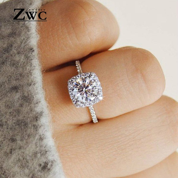 Fashion Luxury Crystal Engagement Ring for Women AAA White Cubic Zirconia Silver color Rings 2020 Wedding Trend Female Jewerly