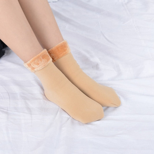 Women/Men Winter Warm Thicken Thermal Socks Wool Cashmere Snow Black Skin Seamless Sock Velvet Soft Boots Floor Sleeping Socks