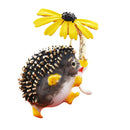 Wuli&baby Lovely Hold Flower Hedgehog Brooches Women 8-colors Animal Pet Party Office Causal Brooch Pins Gifts ёжик с ромашкой