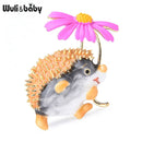 Wuli&baby Lovely Hold Flower Hedgehog Brooches Women 8-colors Animal Pet Party Office Causal Brooch Pins Gifts ёжик с ромашкой