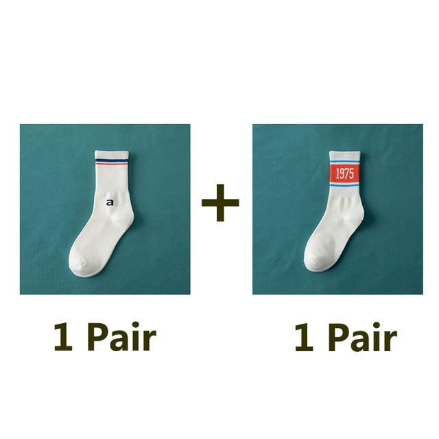 New Women's Fashion Letter Patterned Socks Comfort Harajuku Socks Running Fitness Long Socks Female Casual Cotton Numbers Socks