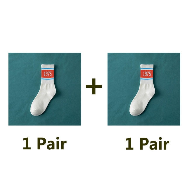 New Women's Fashion Letter Patterned Socks Comfort Harajuku Socks Running Fitness Long Socks Female Casual Cotton Numbers Socks