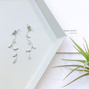 Hot New Silver Color Needle Willow Leaf Earrings Female Fashion Jewelry Temperament Simple Long Tassel Earrings For Women Gift