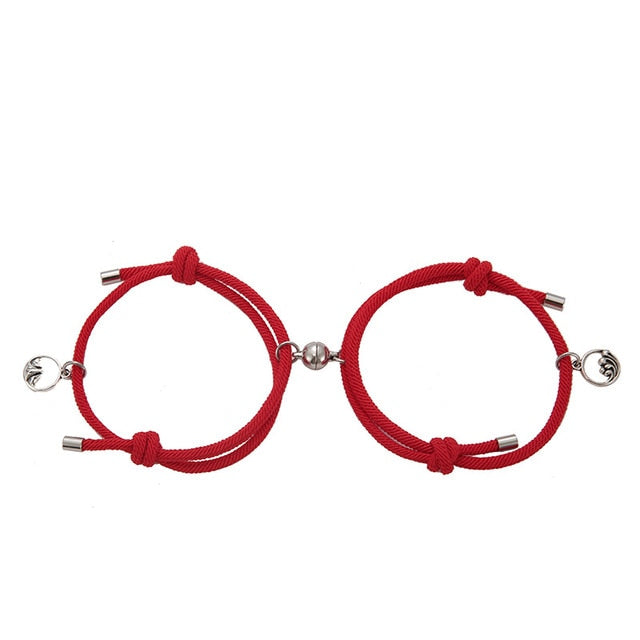 2pcs Couple Magnet Attract Each Other Creative Personality Couple Bracelet Men and Women Charm Girl Bracelet Jewelry Lover Gift