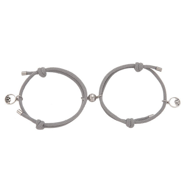 2pcs Couple Magnet Attract Each Other Creative Personality Couple Bracelet Men and Women Charm Girl Bracelet Jewelry Lover Gift