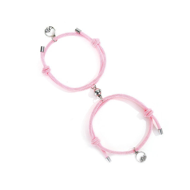 2pcs Couple Magnet Attract Each Other Creative Personality Couple Bracelet Men and Women Charm Girl Bracelet Jewelry Lover Gift