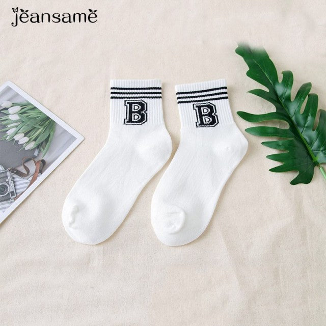 Comfortable Cotton Socks Stylish Casual Breathable Short Blend elastic Warm Wear Resistant lady thermal  invierno mujer cute