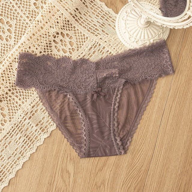 Sexy Lace Thong Womens Panties Seamless T Panty Mesh Underpant Floral G-String Ladies Lingerie Women Transparent Erotic Panties