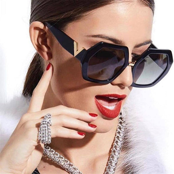 2021 Luxury Square Sunglasses Ladies Fashion Glasses Classic Brand Designer Retro Sun Glasses Women Sexy Eyewear Unisex Shades