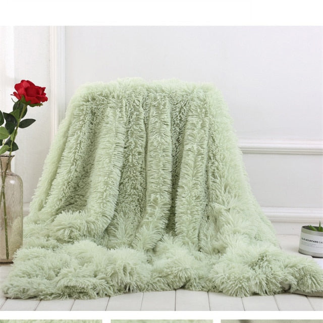 Fluffy Long Plush Throw Blanket Super Soft Double-sided Bedspread Blanket Shaggy Shawl Blanket for Adults Children