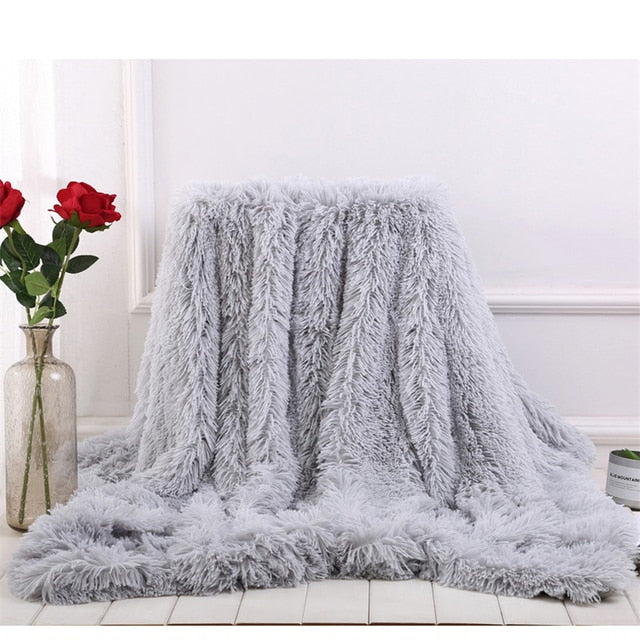 Fluffy Long Plush Throw Blanket Super Soft Double-sided Bedspread Blanket Shaggy Shawl Blanket for Adults Children