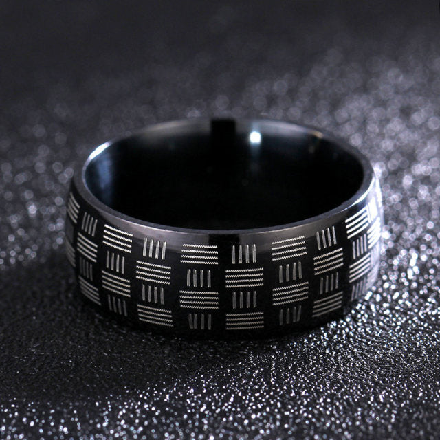 MOREDEAR 8MM Titanium Rings for Men and Women Birthday Gift triangular pattern discredit Ring